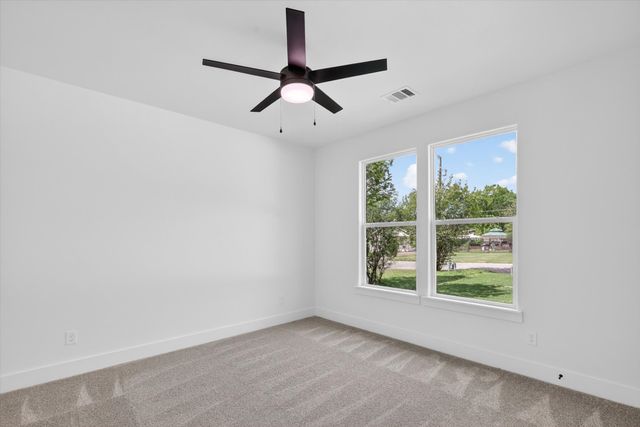 1210 Harvard Street, River Oaks, TX 76114