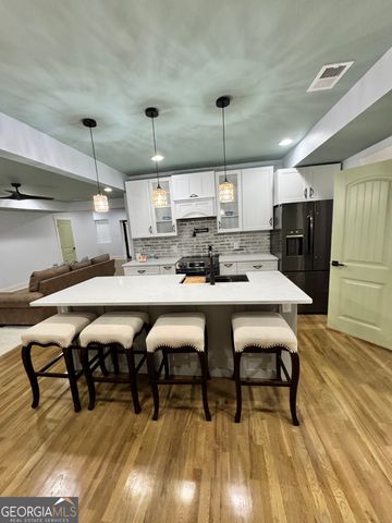 2618 Meadow Lark Drive, East Point, GA 30344