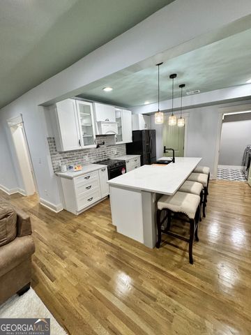 2618 Meadow Lark Drive, East Point, GA 30344