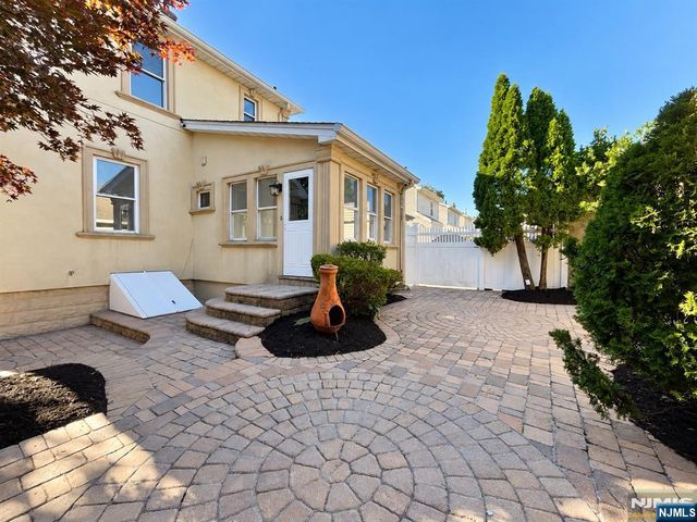 29 Devon Street, North Arlington, NJ 07031