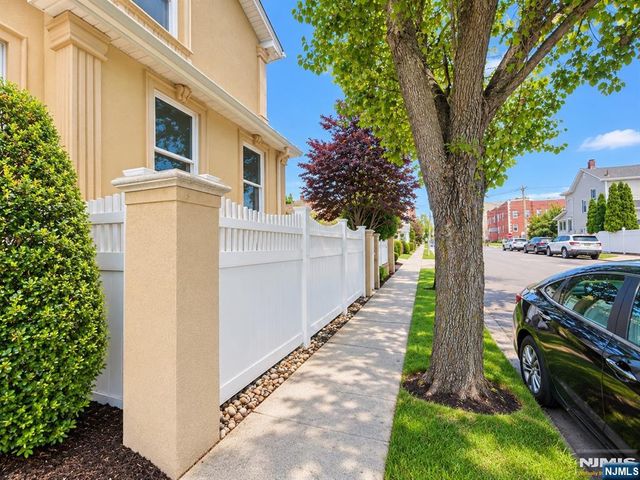 29 Devon Street, North Arlington, NJ 07031
