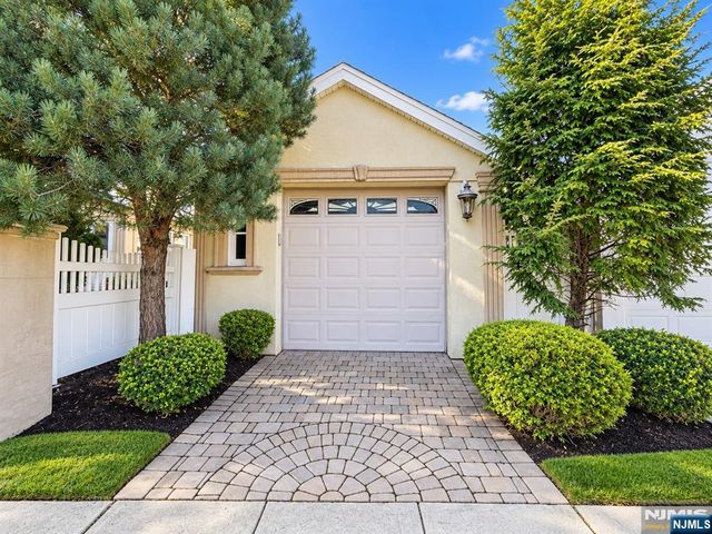 29 Devon Street, North Arlington, NJ 07031