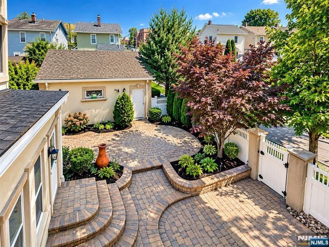 29 Devon Street, North Arlington, NJ 07031