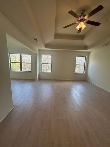 700 Emporia Loop, Mcdonough, GA 30253