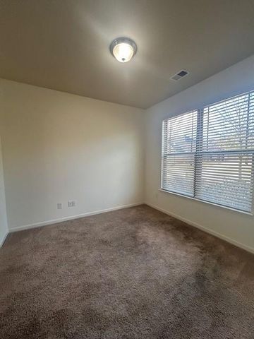 700 Emporia Loop, Mcdonough, GA 30253