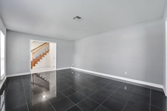 1918 Thousand Pines Drive, Kingwood, TX 77339