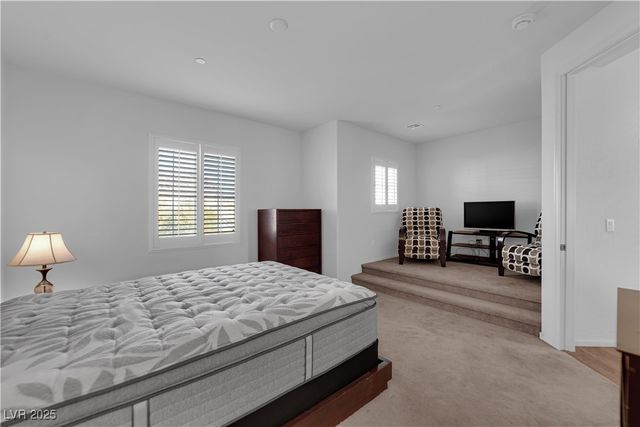 7878 Carysford Avenue, Las Vegas, NV 89178