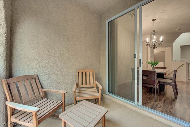 7878 Carysford Avenue, Las Vegas, NV 89178