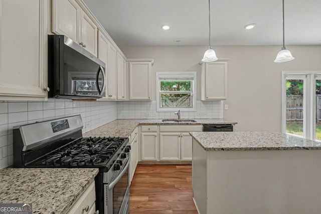 429 Lanier Court, Hiram, GA 30141