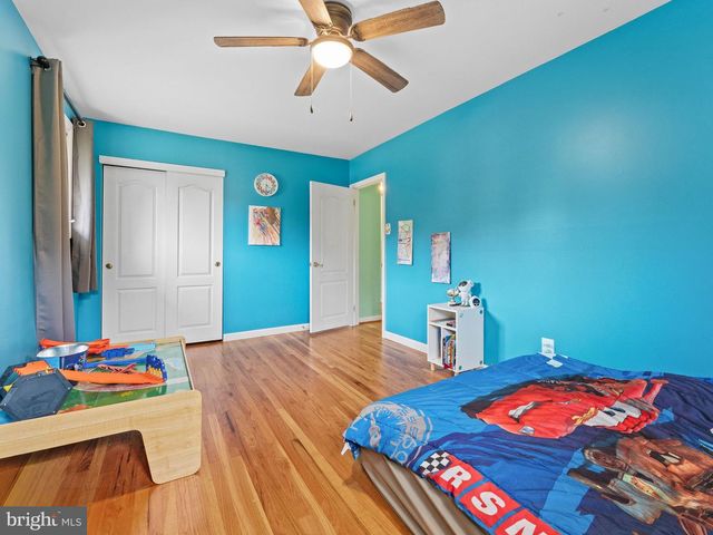 1019 EDGEMOOR RD, Cherry Hill, NJ 08034