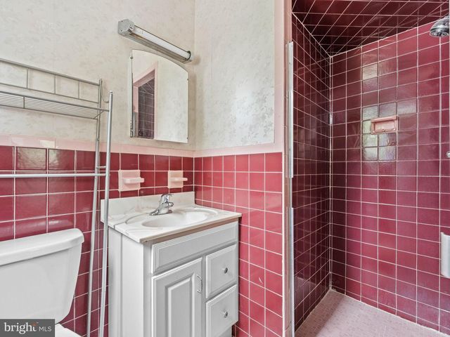 1019 EDGEMOOR RD, Cherry Hill, NJ 08034