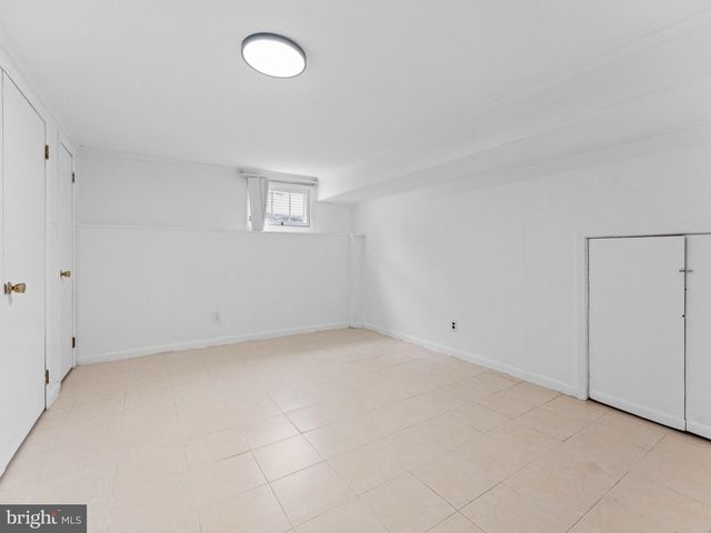 1019 EDGEMOOR RD, Cherry Hill, NJ 08034