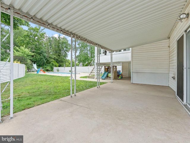 1019 EDGEMOOR RD, Cherry Hill, NJ 08034