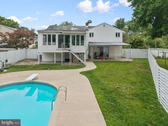 1019 EDGEMOOR RD, Cherry Hill, NJ 08034