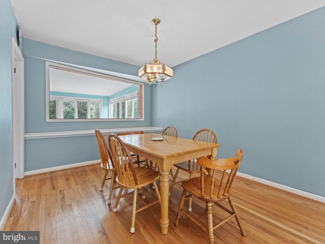1019 EDGEMOOR RD, Cherry Hill, NJ 08034