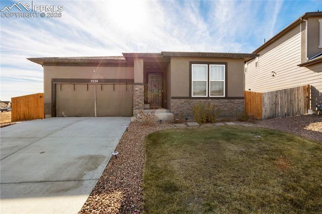 2530 Torino Way, Pueblo, CO 81001