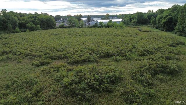 VL Courtyard Lane, Elkhart, IN 46514