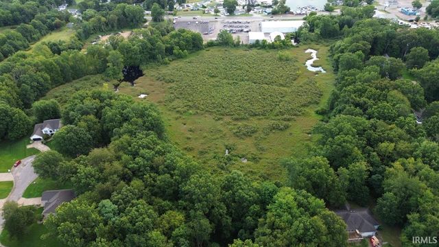VL Courtyard Lane, Elkhart, IN 46514