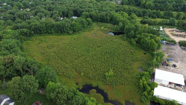VL Courtyard Lane, Elkhart, IN 46514