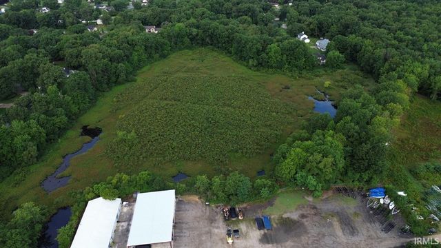 VL Courtyard Lane, Elkhart, IN 46514