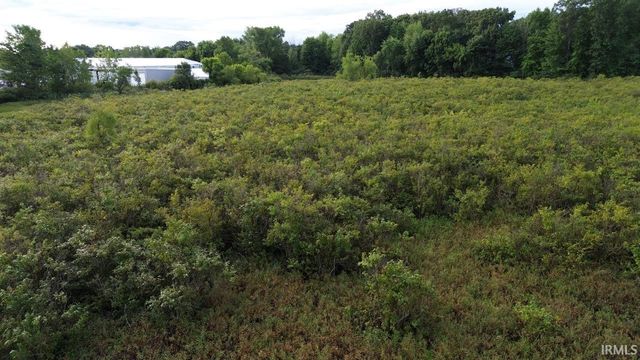 VL Courtyard Lane, Elkhart, IN 46514