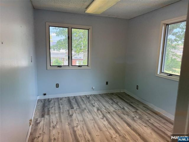 10-14 Saddle River Road, Fair Lawn, NJ 07410