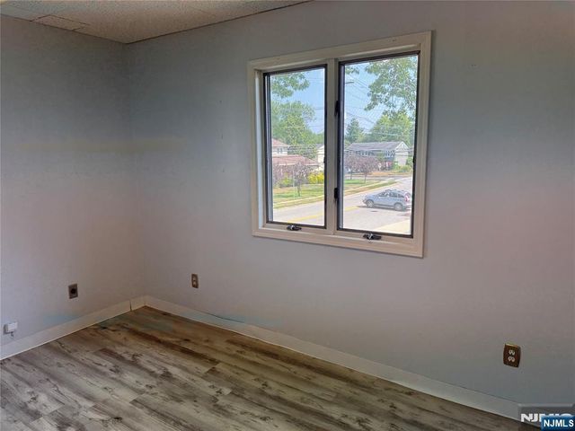 10-14 Saddle River Road, Fair Lawn, NJ 07410