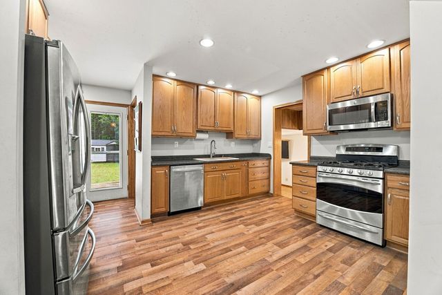 15550 Ridgeway Avenue, Markham, IL 60428