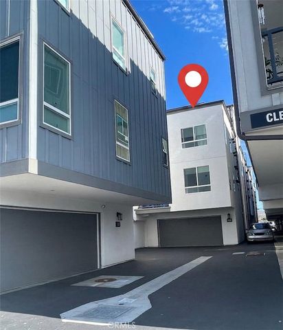 1811 S Mesa, San Pedro, CA 90731