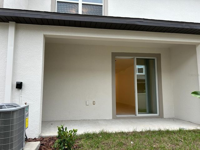10353 TRUMPET HONEYSUCKLE WAY, San Antonio, FL 33576