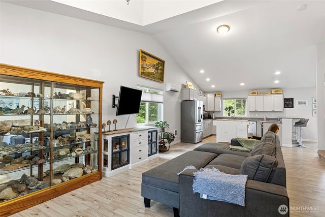 3013 Paradise Bay Road, Port Ludlow, WA 98365