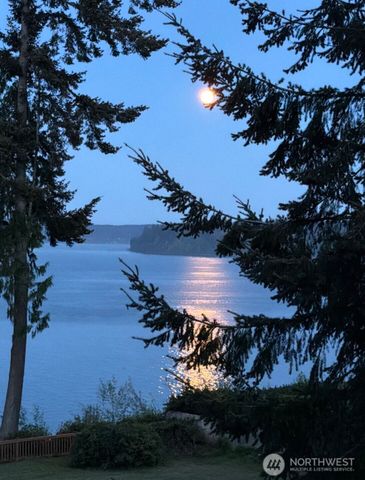 3013 Paradise Bay Road, Port Ludlow, WA 98365