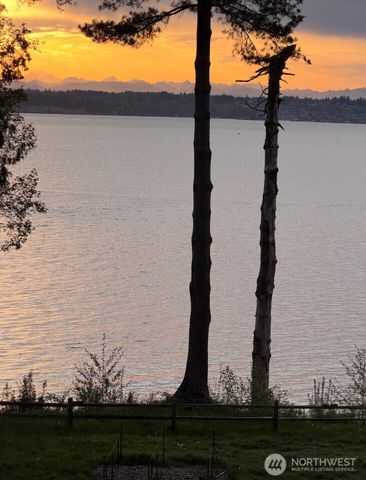 3013 Paradise Bay Road, Port Ludlow, WA 98365