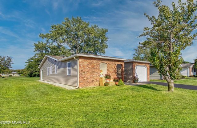 27 Rossetti Court, Brick, NJ 08724