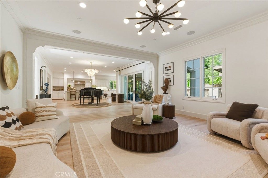 Image 18 of property listing at 133 Larksong, Irvine, CA 92602
