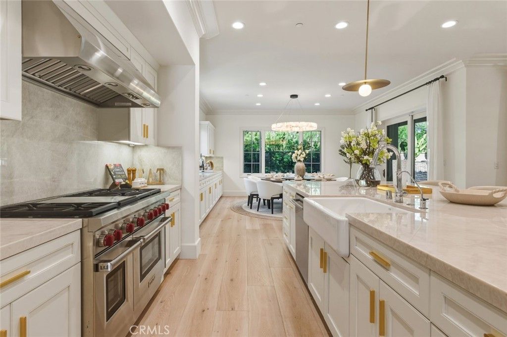 Image 23 of property listing at 133 Larksong, Irvine, CA 92602