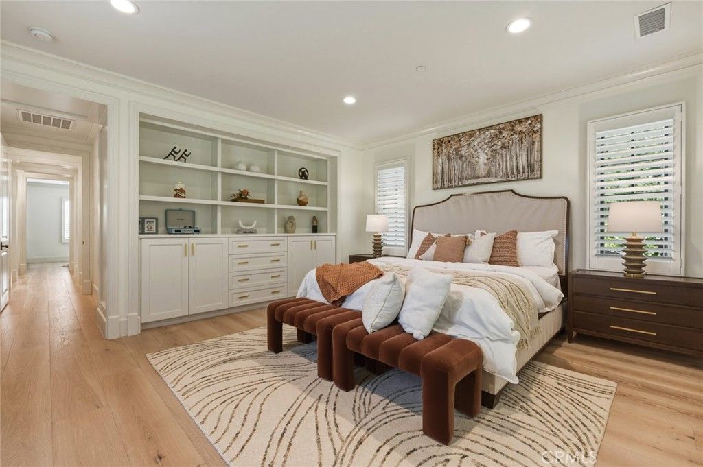 Image 35 of property listing at 133 Larksong, Irvine, CA 92602