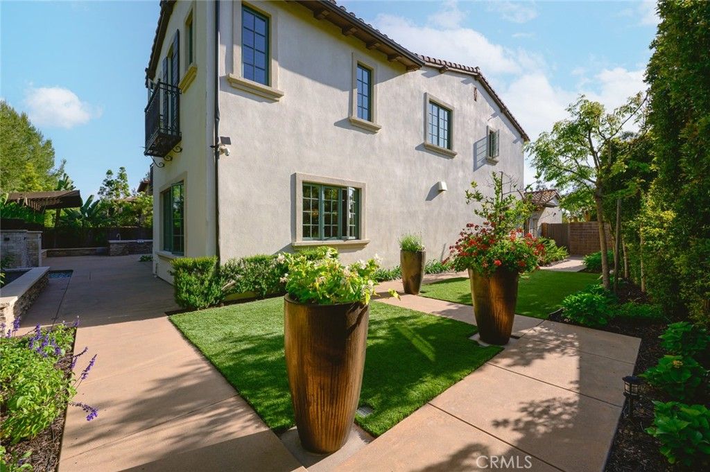Image 38 of property listing at 133 Larksong, Irvine, CA 92602