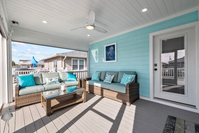 303 47th Ave. N, North Myrtle Beach, SC 29582