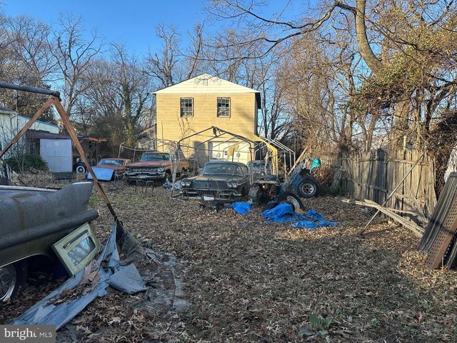 382 MOUNTAIN RD, Pasadena, MD 21122