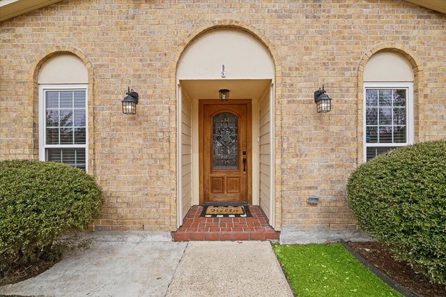 3919 Black Crickett Court, Humble, TX 77396