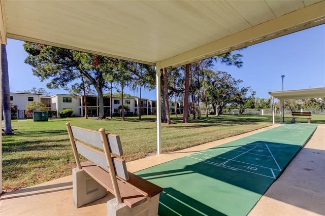 4910 BAY STREET NE 210, St Petersburg, FL 33703