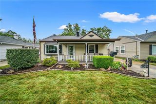 5027 Glenn Lodge Road, Mentor, OH 44060