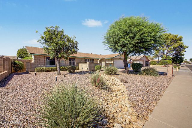 3822 W HELENA Drive, Glendale, AZ 85308