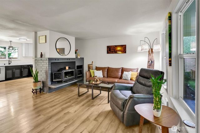 14513 Englewood Drive NW, Gig Harbor, WA 98329