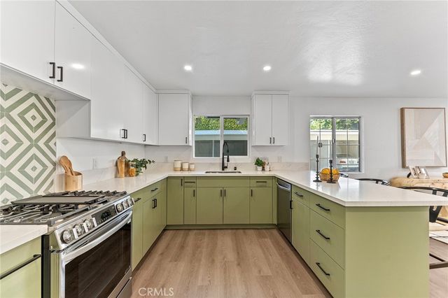 619 N Wilson Avenue B, Pasadena, CA 91106
