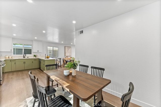619 N Wilson Avenue B, Pasadena, CA 91106