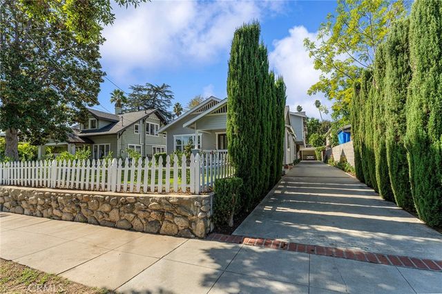 619 N Wilson Avenue B, Pasadena, CA 91106