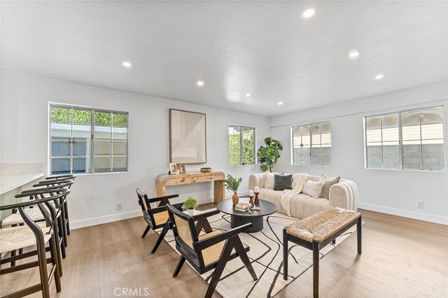 619 N Wilson Avenue B, Pasadena, CA 91106