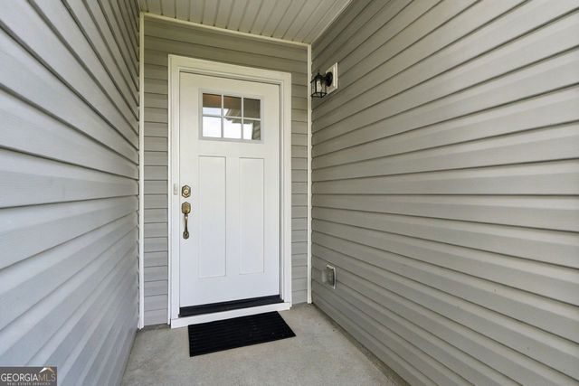 1215 Hillcrest Glenn Circle, Sugar Hill, GA 30518
